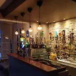 Sea N View アパートホテル ラルナカ