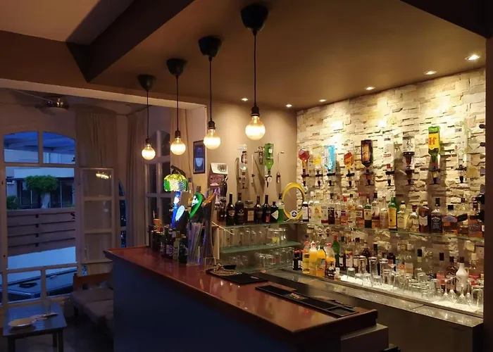 Sea N View 公寓式酒店 拉纳卡