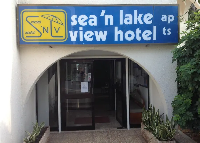 公寓式酒店 Sea N View 拉纳卡