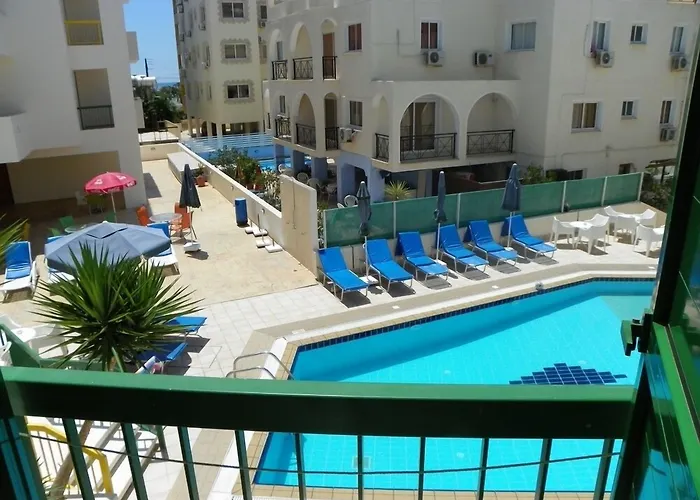 公寓式酒店 Sea N View