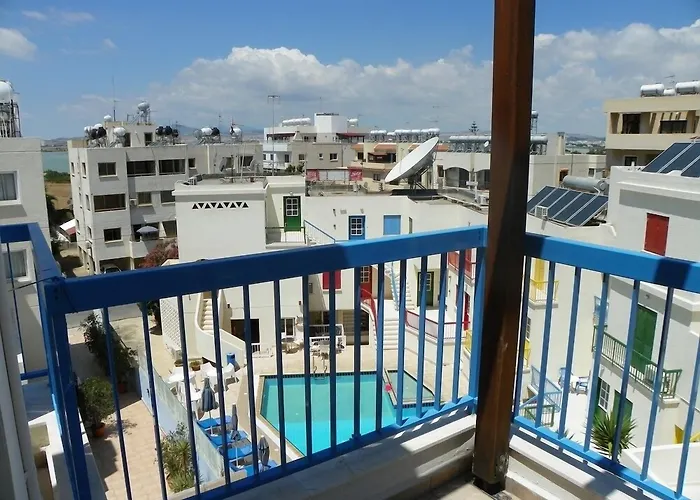 Sea N View Ларнака