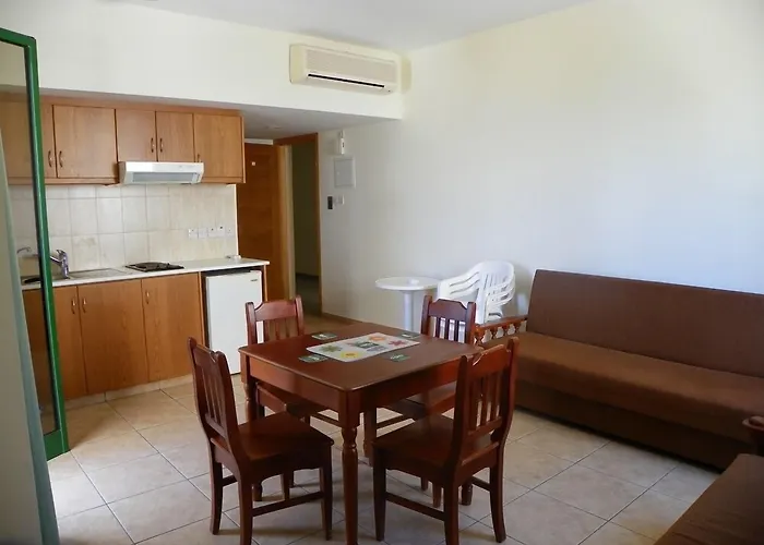 公寓式酒店 Sea N View