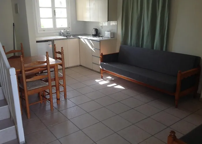 Апарт-готель Sea N View 4*