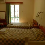 Sea N View 4* Larnaka