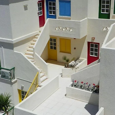 Aparthotel Sea N View Larnaca