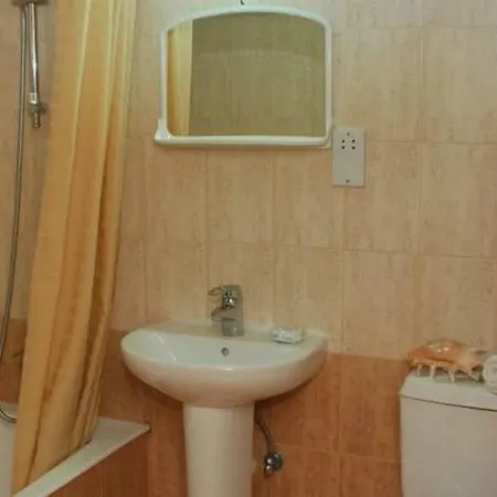 Apart Otel Sea N View Larnaca
