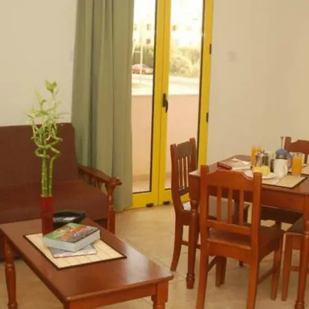 Sea N View Apart Otel 2*