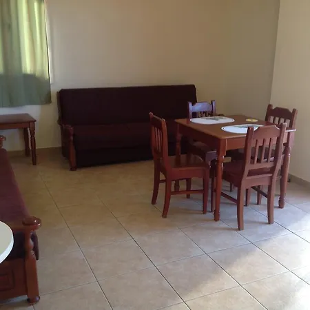 Sea N View Aparthotel